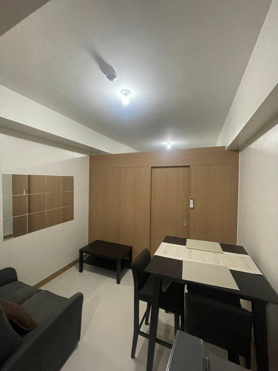 Red Residences Chino Roces Makati 마카티 외부 사진